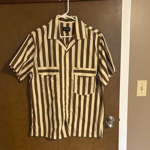 Skechers Brown & Cream Vertical Stripe Short-Sleeve Button-Down Shirt